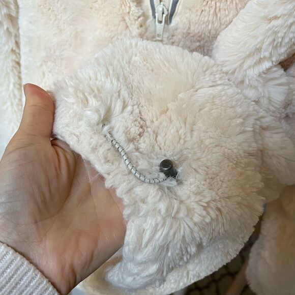 Free People Movement Off The Record Faux Fur Pullover Zip Hoodie in Beige M NWOT - Picture 9 of 16